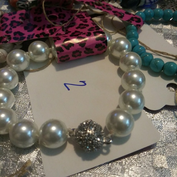 Bracelets - Picture 8 of 8